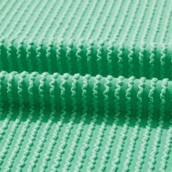 Vibrant Two Tone Green Oversized Knit Top Size XL - Picture 10 of 16